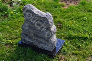 Headstone Triple Koru