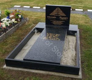 Headstone-Gold-Maunga-Maori-Fringes