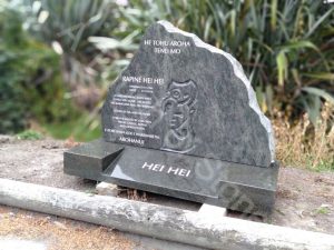 Full Manaia Headstone