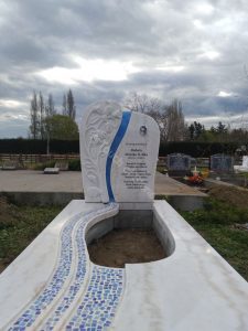 Meandering Gravestone